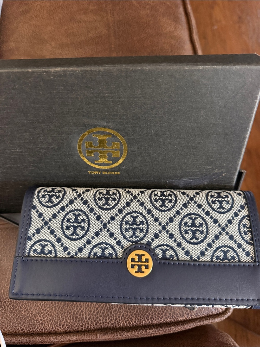 Tory Burch Navy and Cream Logo Continental Wallet